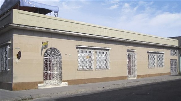 'House front' Casas particulares are an alternative to hotels in Cuba.